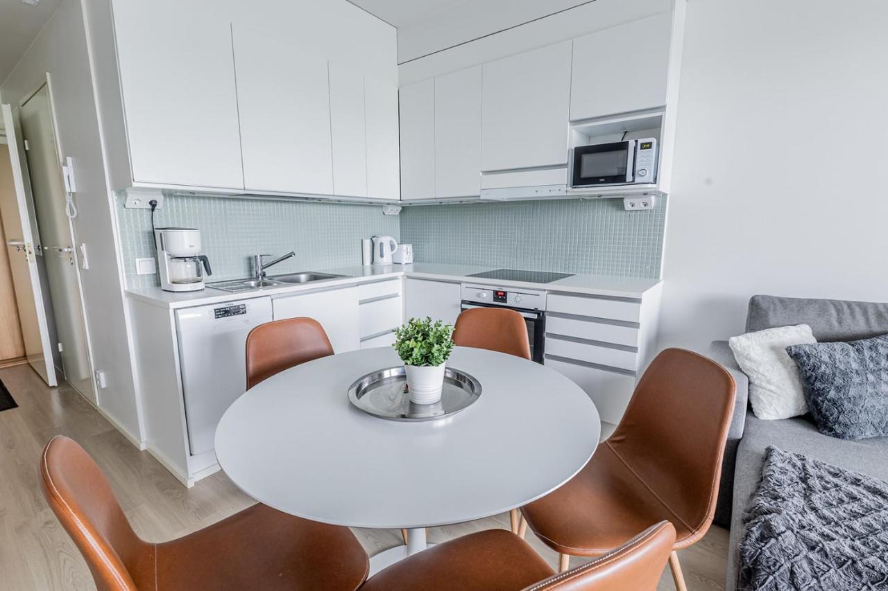 إسبو Sleepwell Apartments Niittykumpu 12 - Metro, 15 Min From Helsinki City المظهر الخارجي الصورة